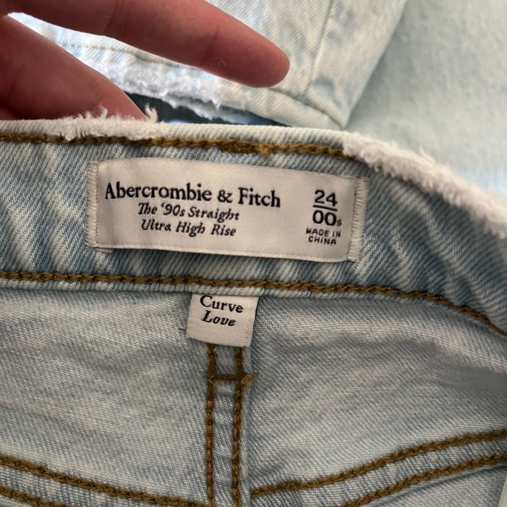 Abercrombie & Fitch Ultra High Rise Light Wash Jeans